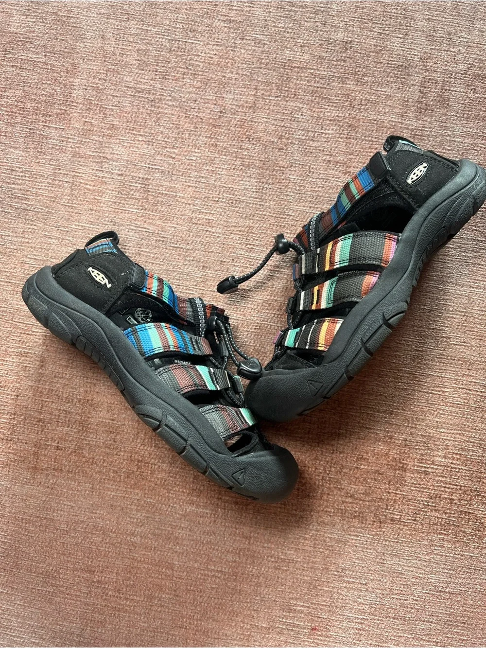KEEN big kids size 2 closed toe Sandals with Multicolor Stripes water shoes